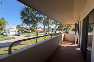 12661 Westhampton Cir, Wellington, FL 33414 - Photo 25