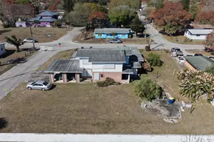 802 N 15th St, Fort Pierce, FL 34950 - Photo 1