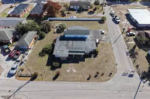 802 N 15th St, Fort Pierce, FL 34950 - Photo 5