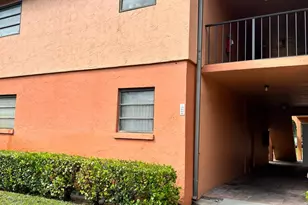 50 SE 12th St, Boca Raton, FL 33432 - Photo 13