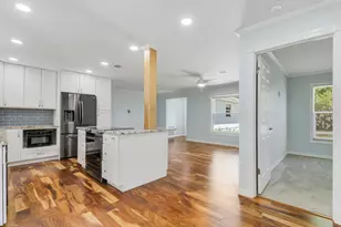 5909 Seagrape Dr, Fort Pierce, FL 34982 - Photo 11