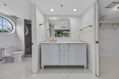 900 SE 2nd Street #201, Fort Lauderdale, FL 33301 - Photo 17