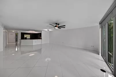 900 SE 2nd Street #201, Fort Lauderdale, FL 33301 - Photo 5