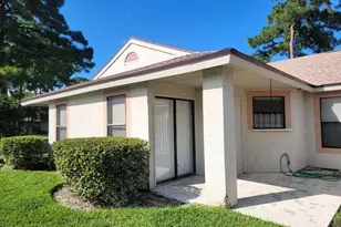 2819 Stoneway Ln, Fort Pierce, FL 34982 - Photo 15