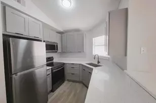 2819 Stoneway Ln, Fort Pierce, FL 34982 - Photo 5