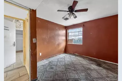 2765 NW 60th Street, Miami, FL 33142 - Photo 11