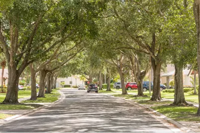 4907 Boxwood Circle, Boynton Beach, FL 33436 - Photo 3