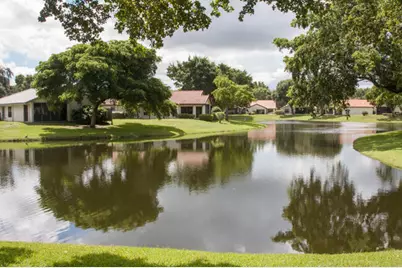 4907 Boxwood Circle, Boynton Beach, FL 33436 - Photo 5