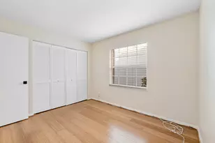 8375 NW 46th Dr, Coral Springs, FL 33067 - Photo 25