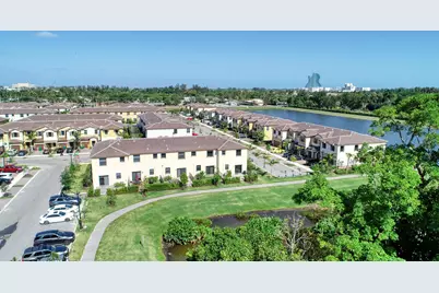 4733 Santa Cruz Way, Davie, FL 33314 - Photo 23