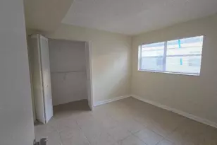 4403 Treehouse Ln, Tamarac, FL 33319 - Photo 9