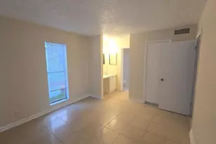 4403 Treehouse Ln, Tamarac, FL 33319 - Photo 15