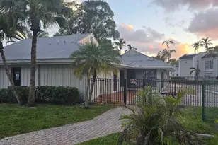 4403 Treehouse Ln, Tamarac, FL 33319 - Photo 21