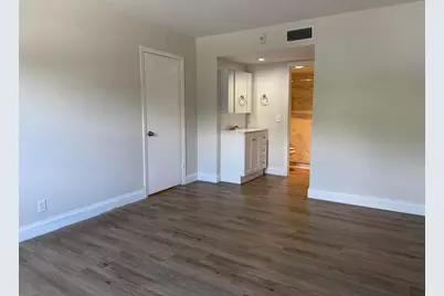 411 SE 8th Street SE #125, Deerfield Beach, FL 33441 - Photo 13