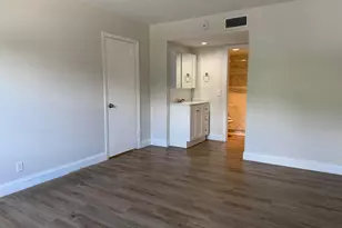 411 SE 8th Street SE, Deerfield Beach, FL 33441 - Photo 13