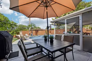 7803 NW 69th Terrace, Tamarac, FL 33321 - Photo 17