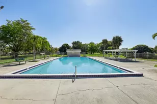 7803 NW 69th Terrace, Tamarac, FL 33321 - Photo 43