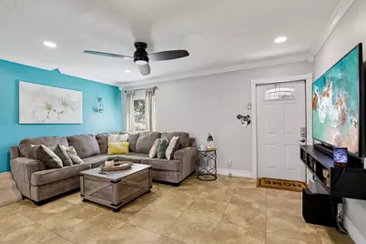 7803 NW 69th Terrace, Tamarac, FL 33321 - Photo 23