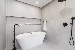843 SW 14th Ct, Fort Lauderdale, FL 33315 - Photo 37