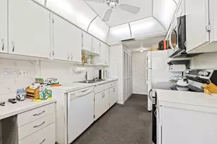 799 Jeffery St, Boca Raton, FL 33487 - Photo 7