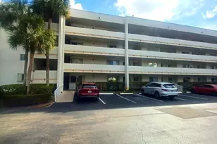 3186 Via Poinciana, Greenacres, FL 33467 - Photo 9