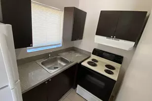 1257 W 35th St, Riviera Beach, FL 33404 - Photo 5