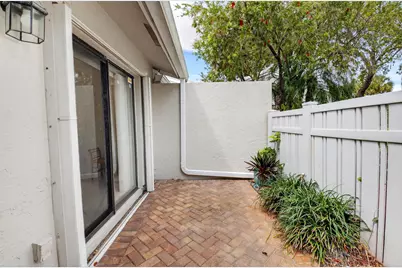 30 Eastgate Drive #C, Boynton Beach, FL 33436 - Photo 5