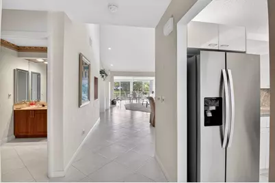 30 Eastgate Drive #C, Boynton Beach, FL 33436 - Photo 7