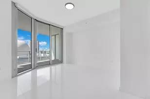 851 NE 1st Ave, Miami, FL 33132 - Photo 15