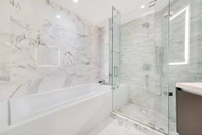 851 NE 1st Avenue #1110, Miami, FL 33132 - Photo 21