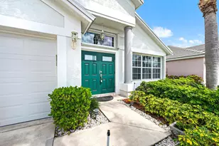2021 Normandy Cir, West Palm Beach, FL 33409 - Photo 23