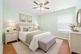 2021 Normandy Cir, West Palm Beach, FL 33409 - Photo 15