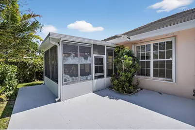 1065 Bedford Avenue, Palm Beach Gardens, FL 33403 - Photo 11