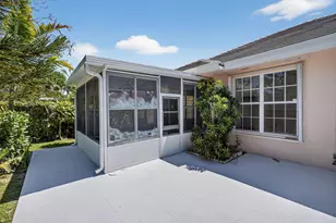 1065 Bedford Ave, Palm Beach Gardens, FL 33403 - Photo 11