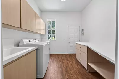 1065 Bedford Avenue, Palm Beach Gardens, FL 33403 - Photo 23