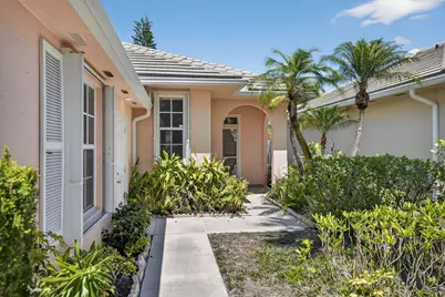 1065 Bedford Avenue, Palm Beach Gardens, FL 33403 - Photo 5