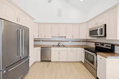 17192 Newport Club Drive, Boca Raton, FL 33496 - Photo 13