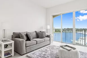 14 Harbour Isle Dr W, Fort Pierce, FL 34949 - Photo 9