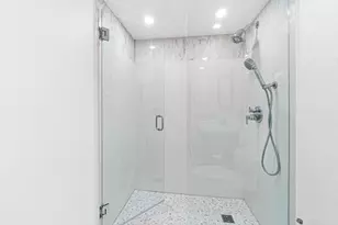 226 Brazilian Ave, Palm Beach, FL 33480 - Photo 23