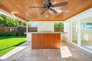 1061 NW 3rd St, Boca Raton, FL 33486 - Photo 31