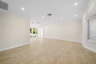 1061 NW 3rd St, Boca Raton, FL 33486 - Photo 13