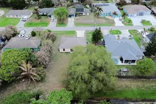 1566 SW Bellevue Ave, Port Saint Lucie, FL 34953 - Photo 31