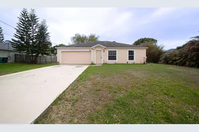 1566 SW Bellevue Avenue, Port Saint Lucie, FL 34953 - Photo 1