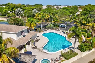 4831 S Hemingway Cir, Margate, FL 33063 - Photo 39