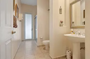 7689 NW 117th Ln, Parkland, FL 33076 - Photo 17