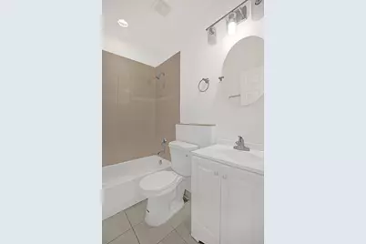 1255 NW 27th Avenue, Pompano Beach, FL 33069 - Photo 23