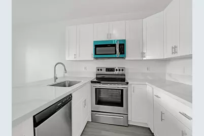 1255 NW 27th Avenue, Pompano Beach, FL 33069 - Photo 13