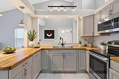 2538 SE Tropical East Circle, Port Saint Lucie, FL 34952 - Photo 9