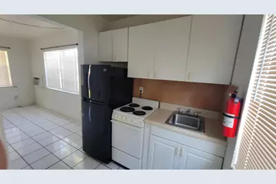 1927 Lincoln Street #4, Hollywood, FL 33020 - Photo 5