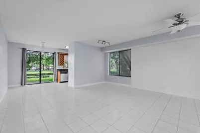 10538 NW 10th Street, Plantation, FL 33322 - Photo 3